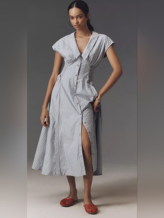 Anthropologie Dresses & Skirts - By Anthropologie Short-Sleeve V-Neck Pleated Midi Dress